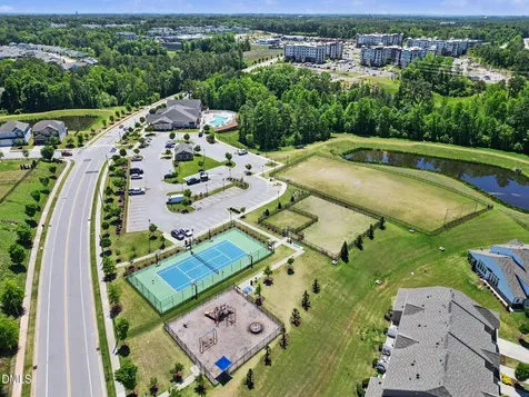 2002 Strickland Oak Way Durham NC 27703