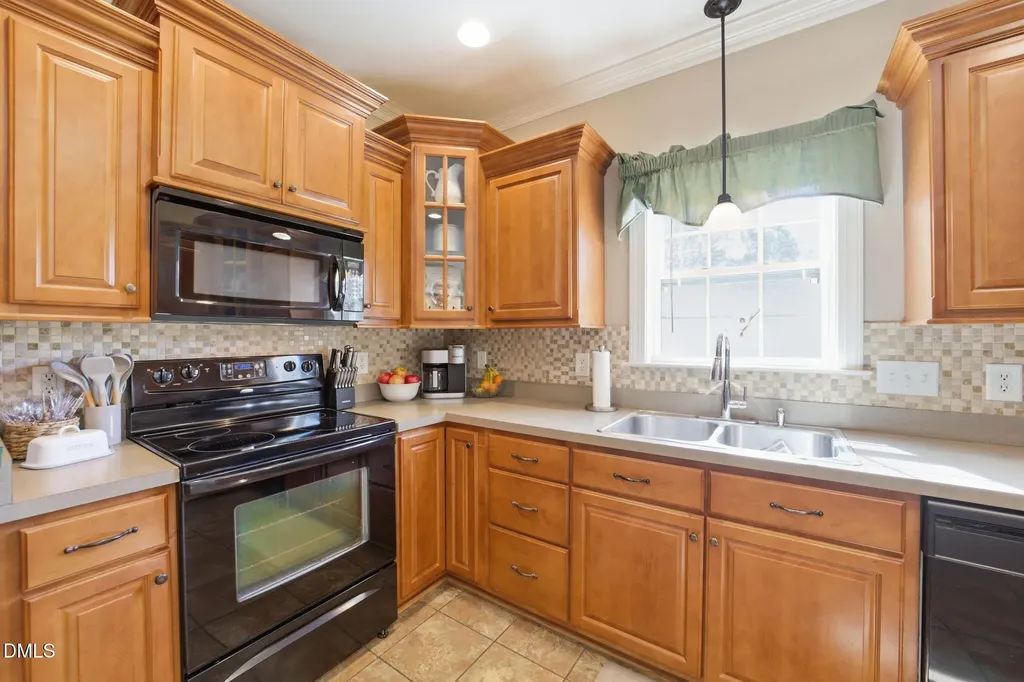 323 Windgate Drive Clayton NC 27527