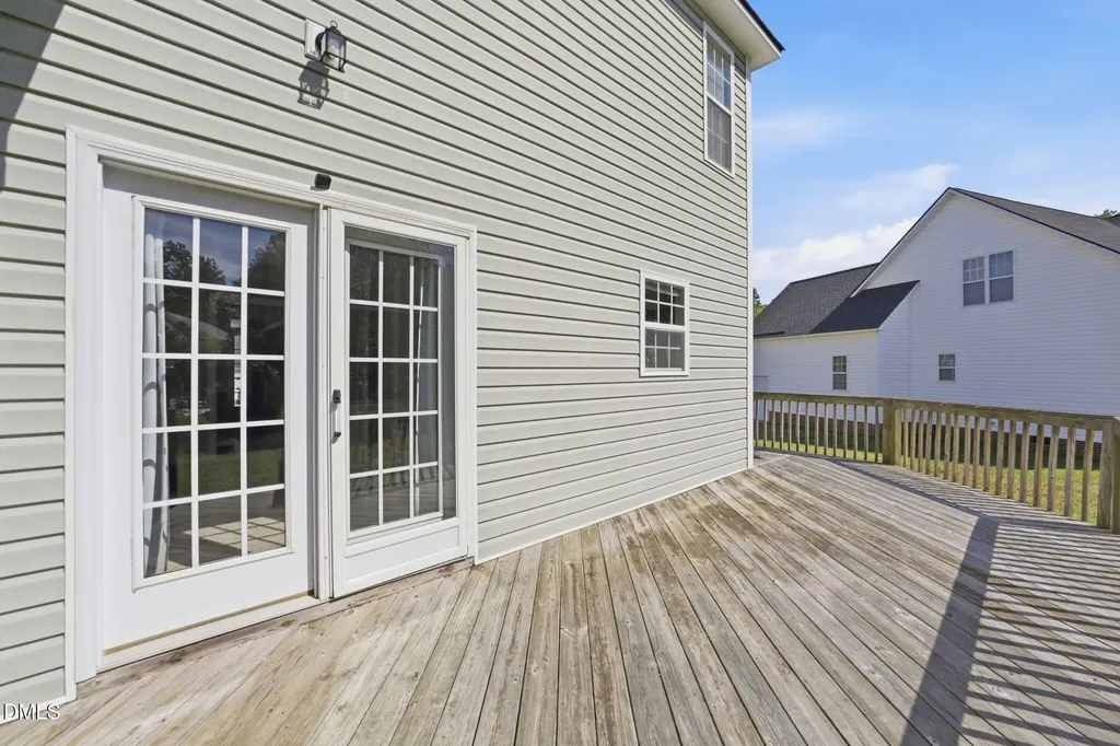 323 Windgate Drive Clayton NC 27527