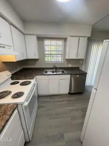 120 Byrum Street Cary NC 27511
