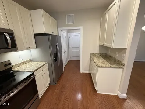 1123 Lake Michael Way Mebane NC 27302