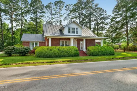 207 W 3rd Street Princeton NC 27569