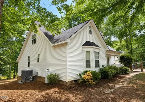 330 Cherrylaurel Drive Youngsville NC 27596