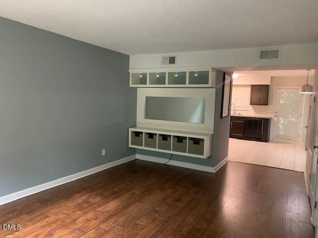 1133 Nottingham Circle Cary NC 27511