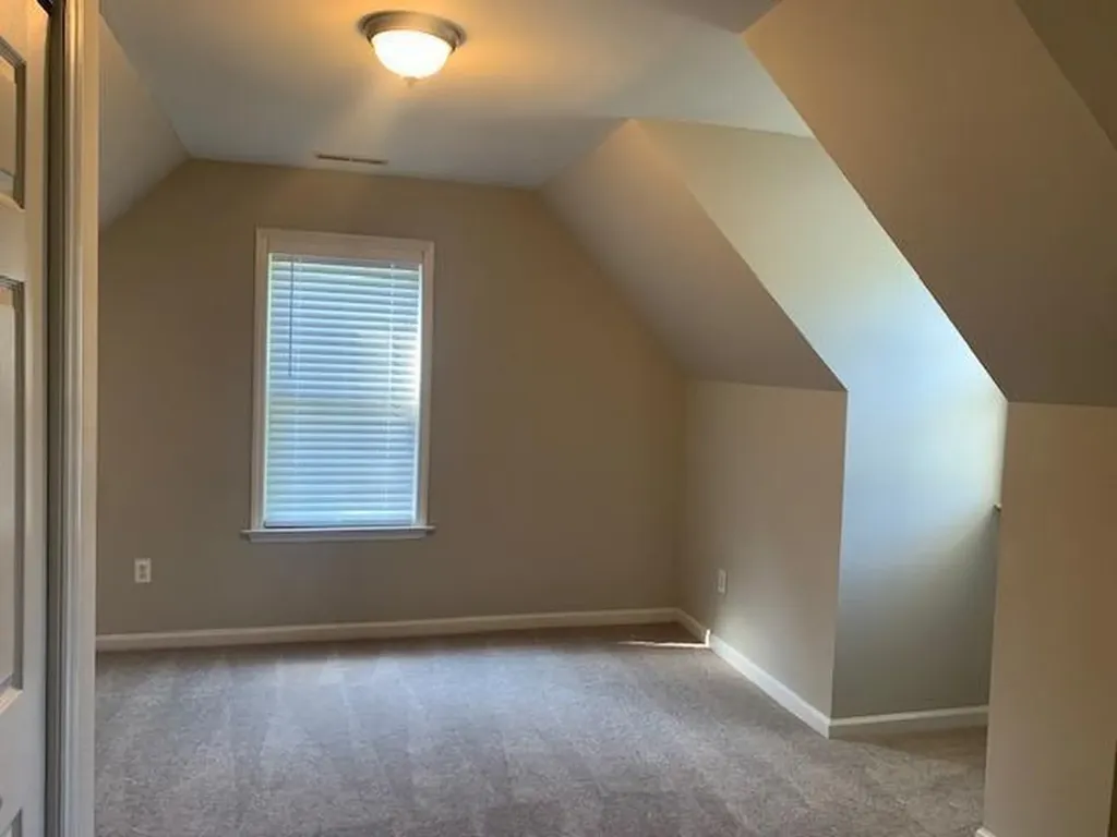 8320 Hobhouse Circle Raleigh NC 27615