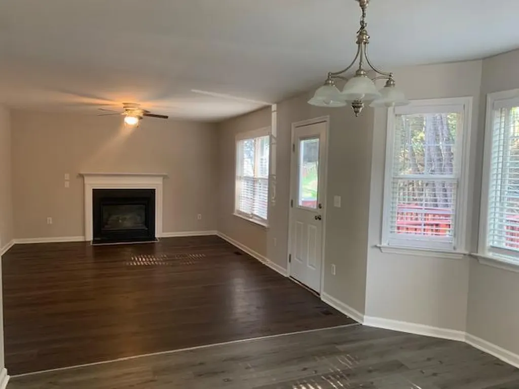 8320 Hobhouse Circle Raleigh NC 27615