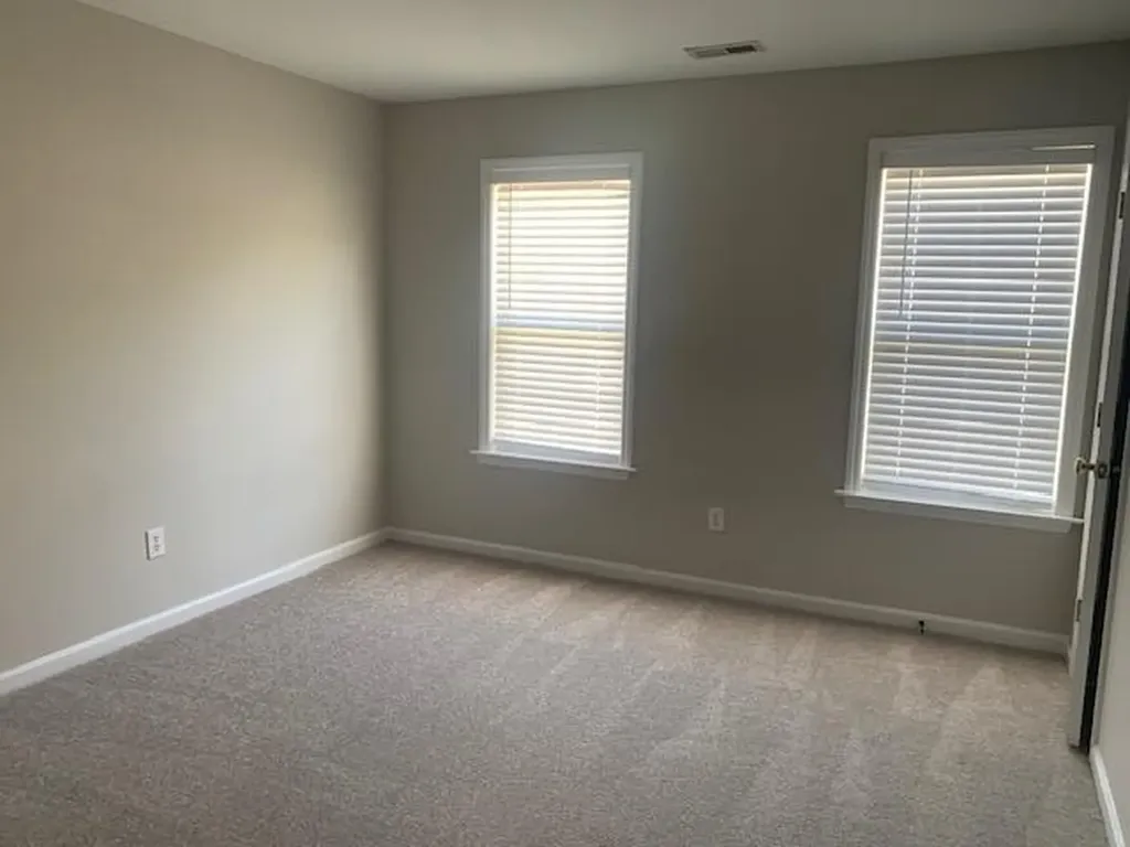 8320 Hobhouse Circle Raleigh NC 27615