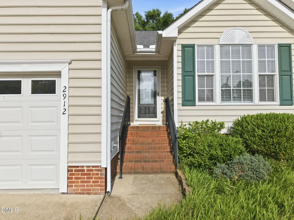 2912 Sedgefield Pines Lane Raleigh NC 27604