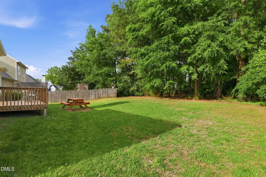 2912 Sedgefield Pines Lane Raleigh NC 27604