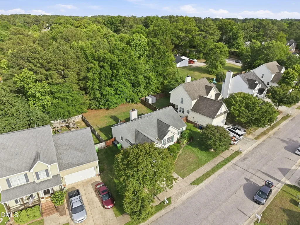 2912 Sedgefield Pines Lane Raleigh NC 27604