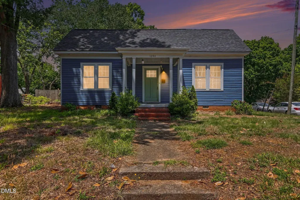 1202 Hargrove Street Henderson NC 27536