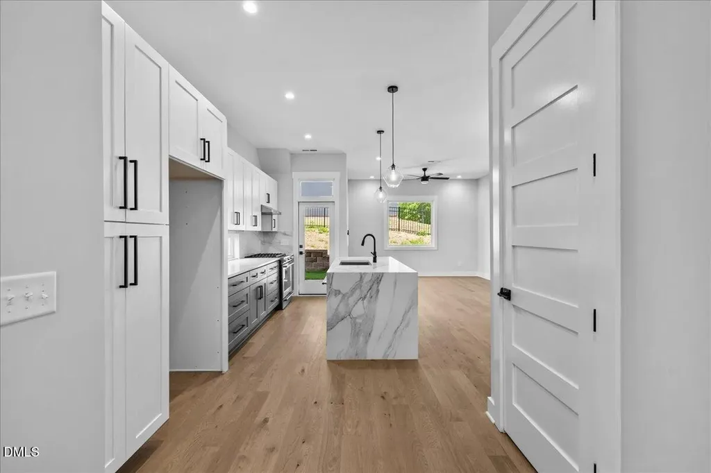 541 Bragg Street Raleigh NC 27610