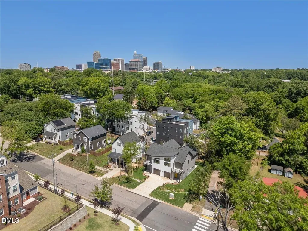 541 Bragg Street Raleigh NC 27610