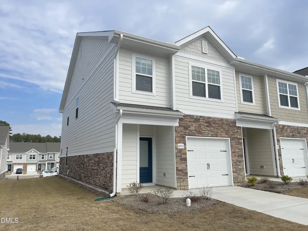 6911 Outfall Point Lane Raleigh NC 27616