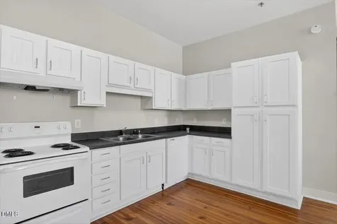 206 S Garnett Street Henderson NC 27536