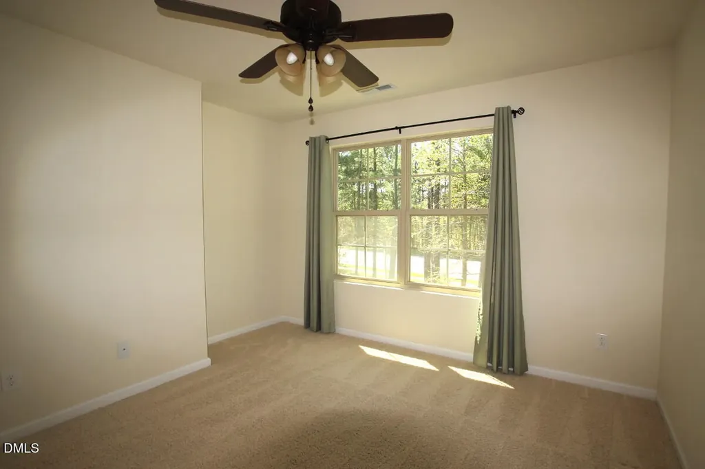 10019 Lynnberry Place Raleigh NC 27617