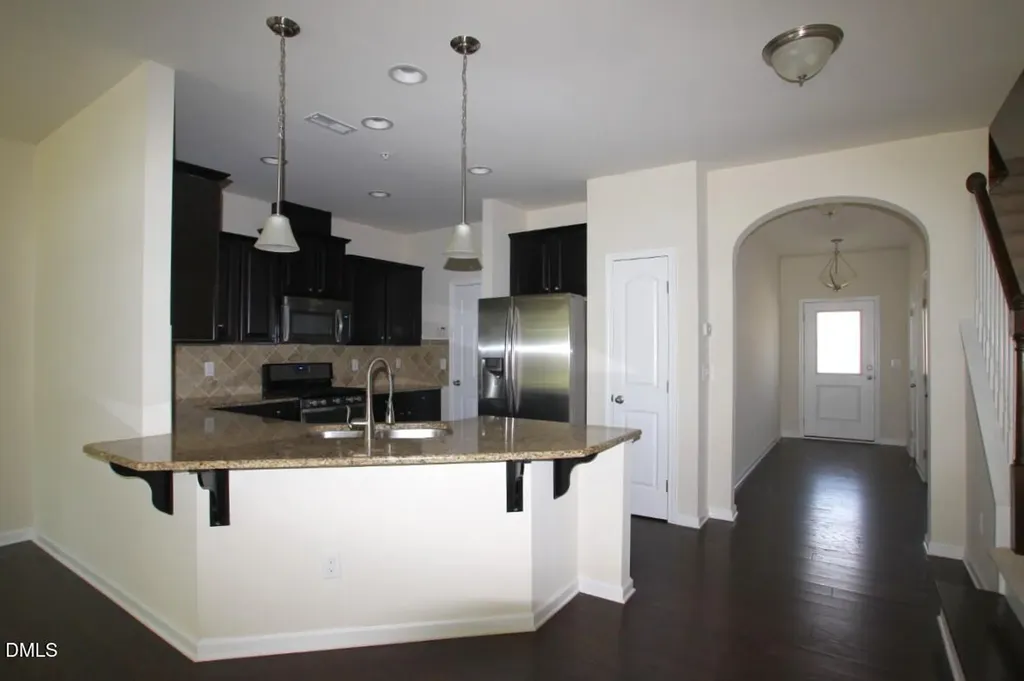 10019 Lynnberry Place Raleigh NC 27617
