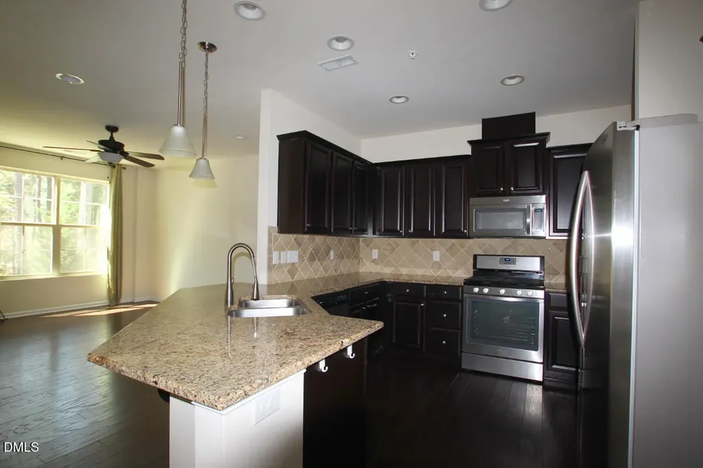 10019 Lynnberry Place Raleigh NC 27617