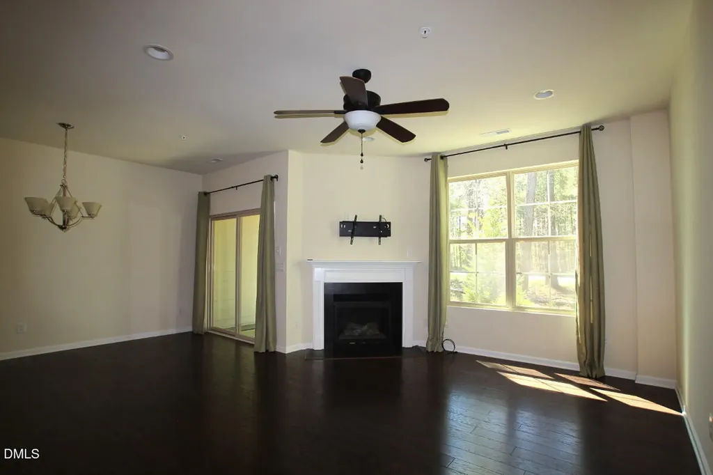 10019 Lynnberry Place Raleigh NC 27617