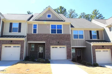 10019 Lynnberry Place Raleigh NC 27617