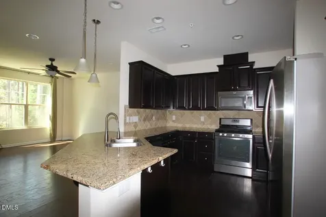 10019 Lynnberry Place Raleigh NC 27617
