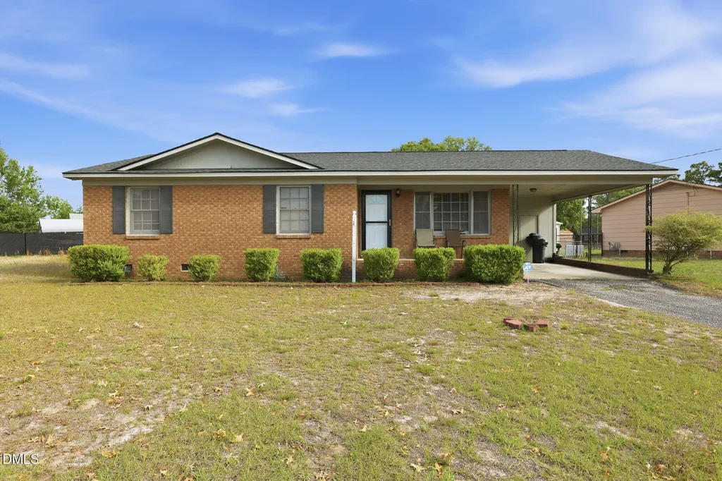 3366 Vardaman Avenue Hope Mills NC 28348