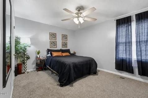 3366 Vardaman Avenue Hope Mills NC 28348