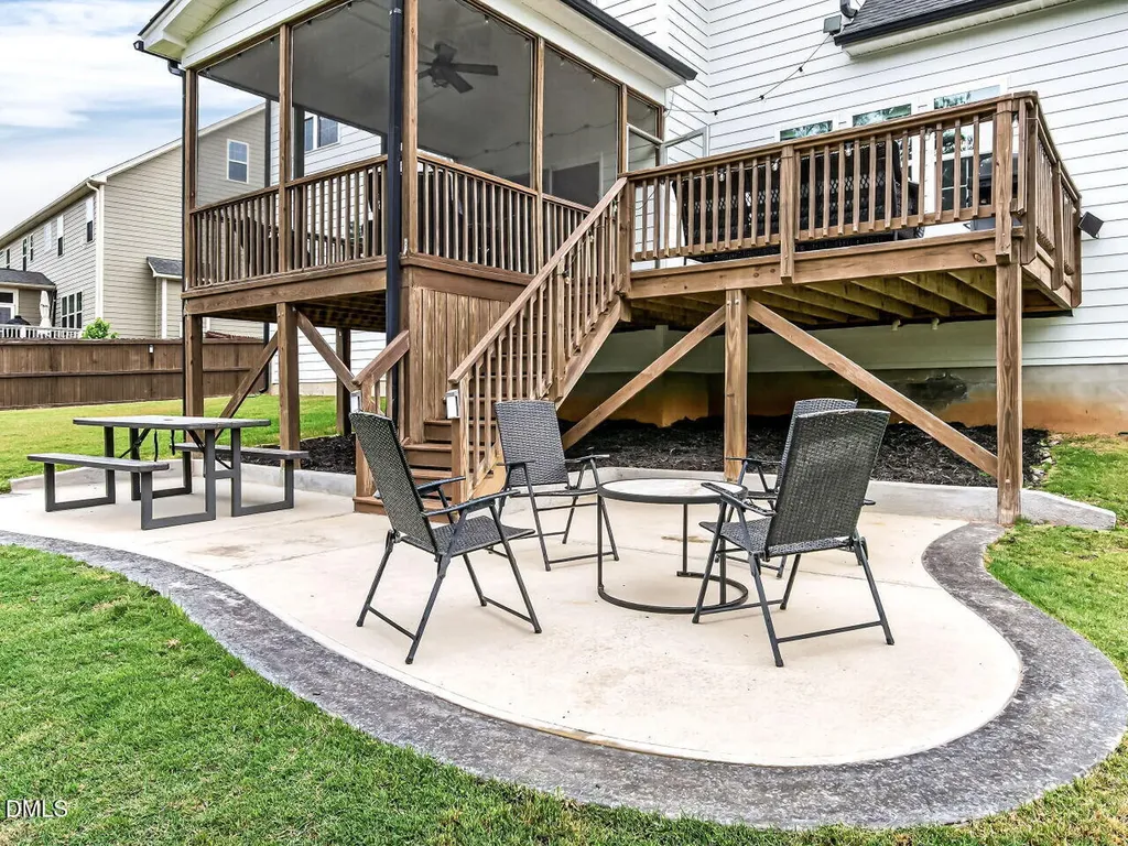 7040 Rex Road Holly Springs NC 27540