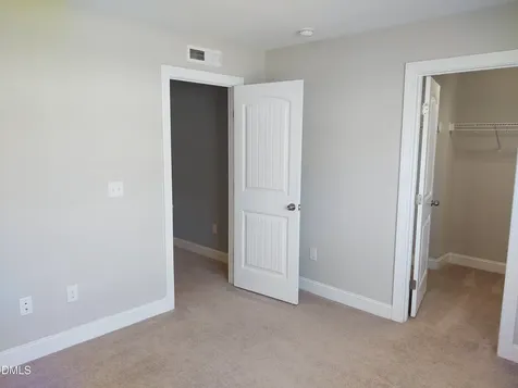 2719 Masonboro Ferry Apex NC 27502