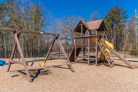 2719 Masonboro Ferry Apex NC 27502