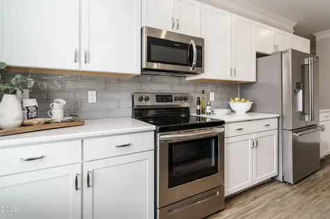 97 White Azalea Way Benson NC 27504