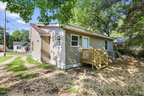 1120 Beal Street Rocky Mount NC 27804