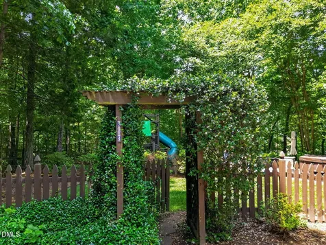 304 Rhododendron Drive Chapel Hill NC 27517