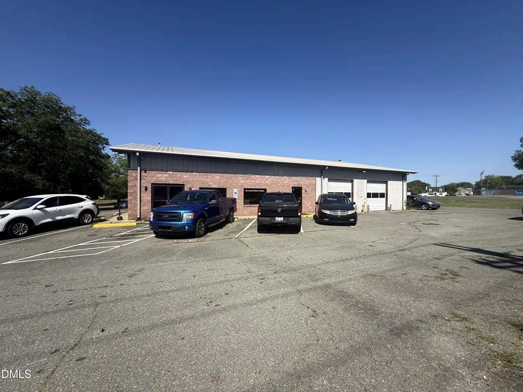 1155 Maple Avenue Burlington NC 27215