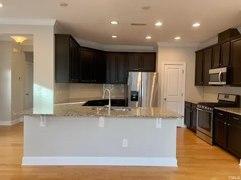 718 Mcrae Road Cary NC 27519