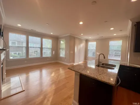 718 Mcrae Road Cary NC 27519