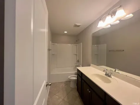 718 Mcrae Road Cary NC 27519