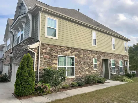 718 Mcrae Road Cary NC 27519