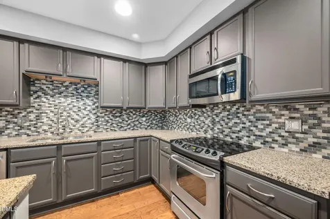222 Glenwood Raleigh NC 27603