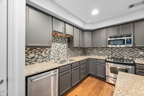 222 Glenwood Raleigh NC 27603