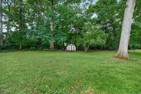 1511 Oakdale Circle Henderson NC 27536