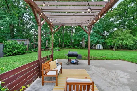 1511 Oakdale Circle Henderson NC 27536