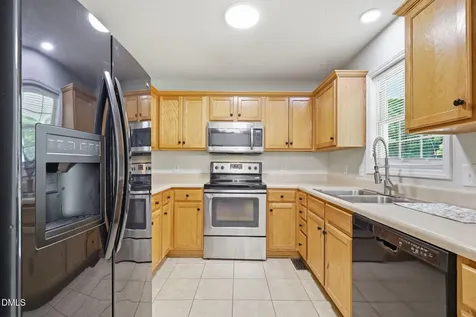 2025 Fairview Lane Sanford NC 27330