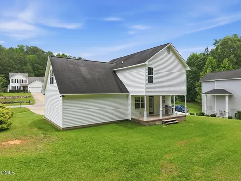 2025 Fairview Lane Sanford NC 27330