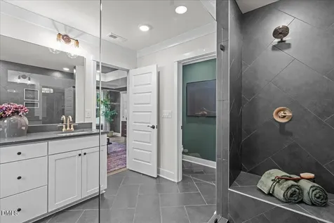 532 Hipwood Drive Zebulon NC 27597