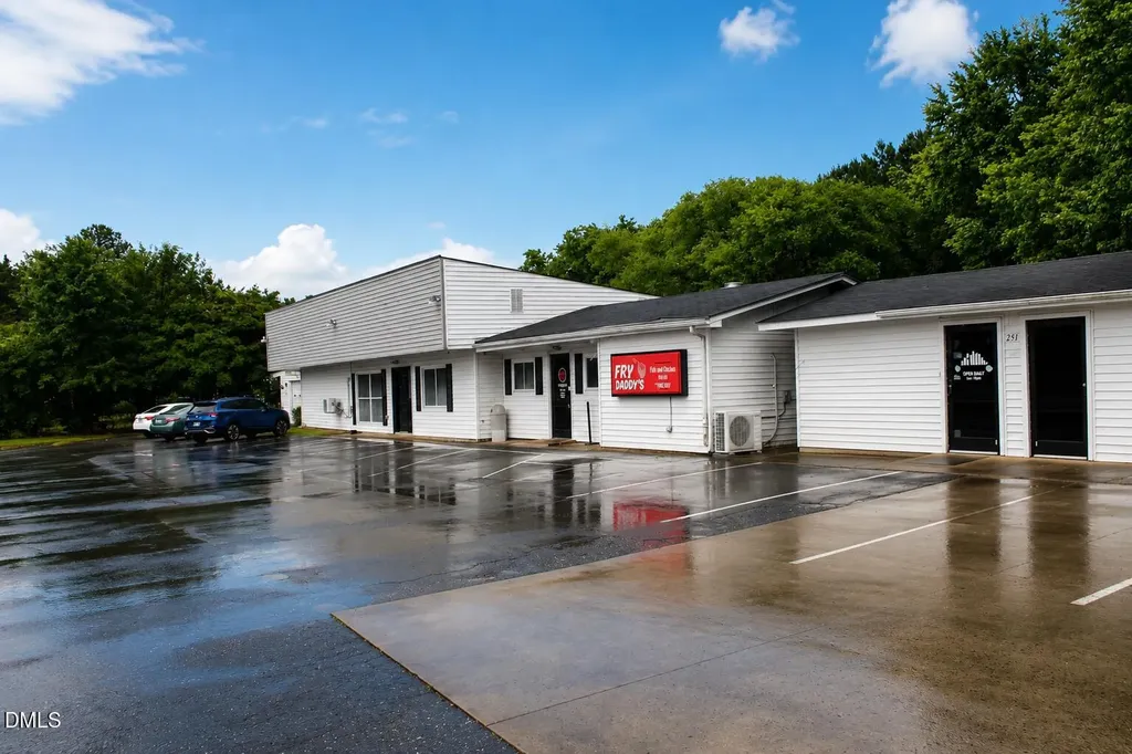 246 N Carolina 581 Goldsboro NC 27530