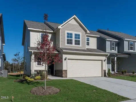 1561 Briar Brook Lane Zebulon NC 27597