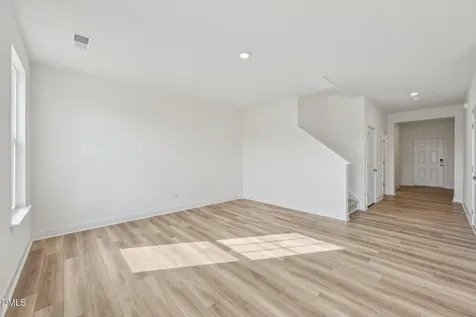 513 Hipwood Drive Zebulon NC 27597