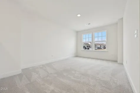 513 Hipwood Drive Zebulon NC 27597