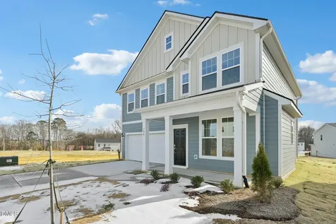 513 Hipwood Drive Zebulon NC 27597